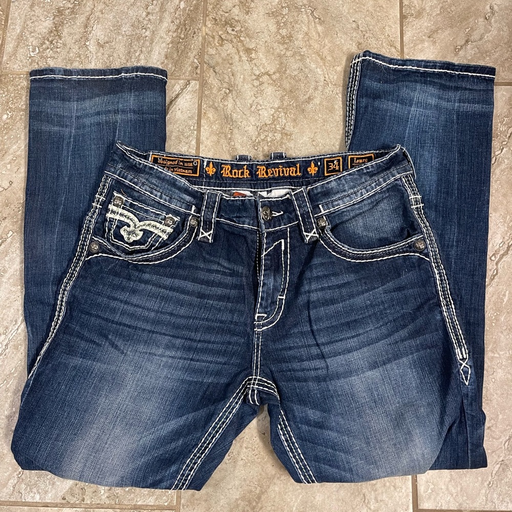 Rock Revival Lowry straight leg jeans w/leather details | Size: 34 | Inseam: 30